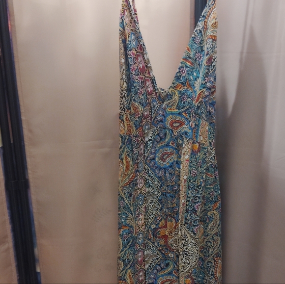 Cupshe Multicolor Paisley V‑Neck Maxi Dress - Picture 5 of 11